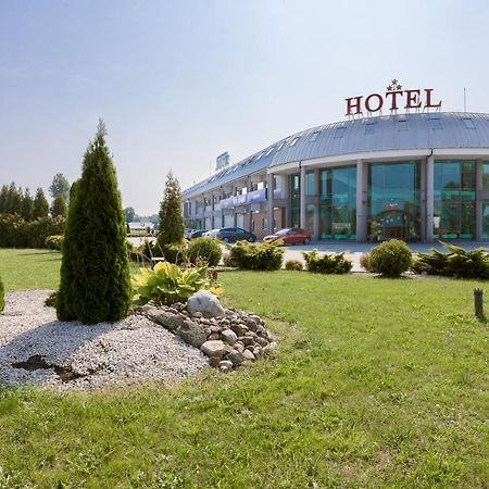 Hotel Sezam Махова Екстериор снимка